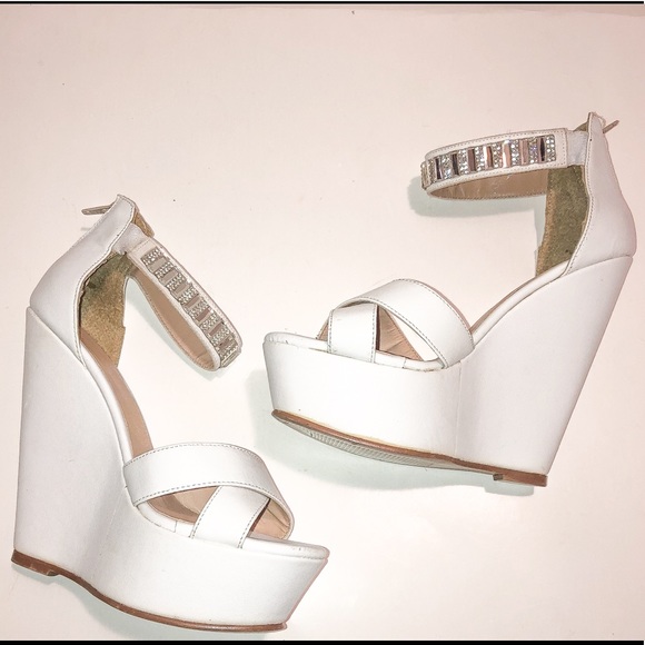 CRYSTAL ANKLE STRAP WEDGES - Picture 6 of 8